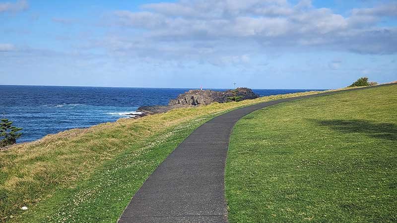 Kiama-White-Lighthouse-Blowhole5